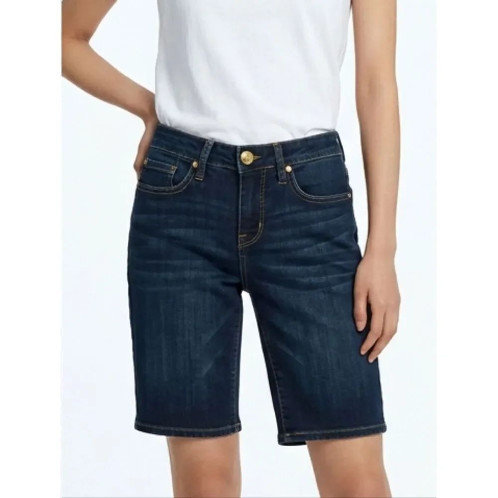 Seven7 Atlantic Wash Boyfriend Wiskered Faded Bermuda Denim Jean Shorts Size 4